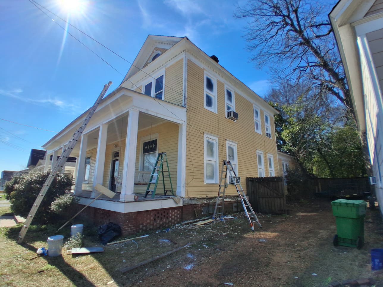 Exterior 13